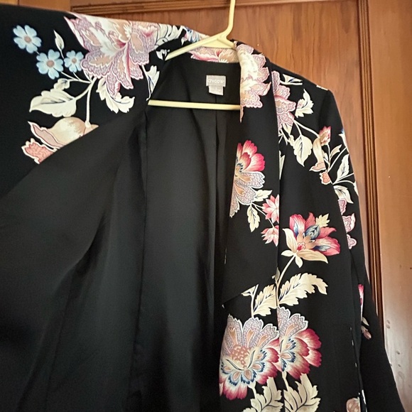Chico’s Floral Jacket Size 1 (8-10) - Picture 3 of 5